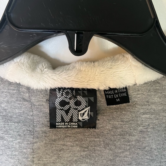 Volcom Jacket - Picture 2 of 7